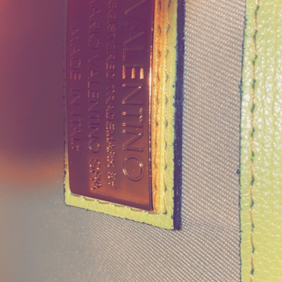 Valentino purse lime green studded - Picture 6 of 6